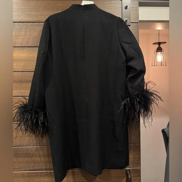 NWT Tuckernuck Women’s Black Feather Mod Ellie Dress size Large - Picture 4 of 4